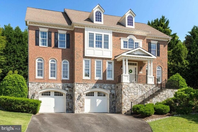 property at 1577 Maddux Ln