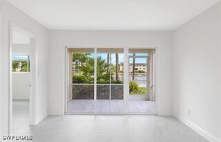 1018 Manatee Rd in Naples, FL - Building Photo - Building Photo