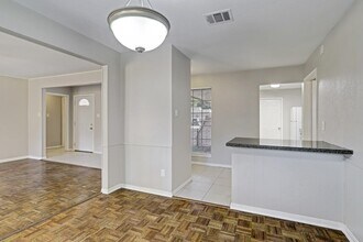 2403 Tinechester Dr in Humble, TX - Building Photo - Building Photo