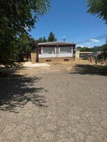 155 Molly Cir in Sun Valley, NV - Building Photo