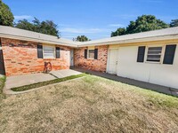 5406 31st St in Lubbock, TX - Building Photo - Building Photo