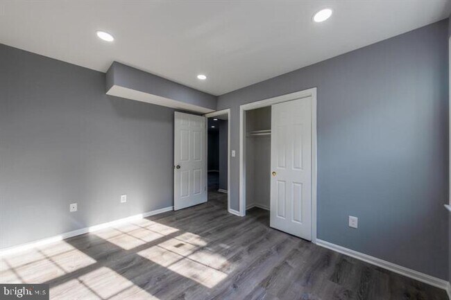 2055 38th St SE in Washington, DC - Foto de edificio - Building Photo