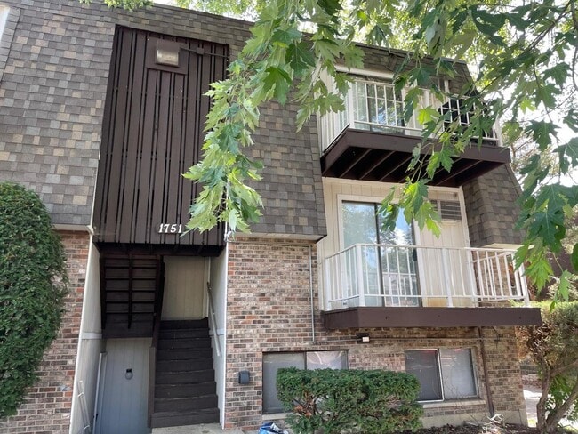 1751 Felten Rd in Aurora, IL - Building Photo - Building Photo