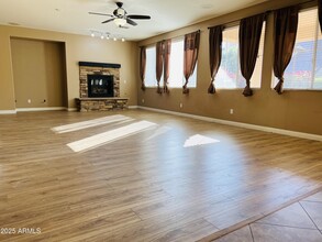 1177 W Laredo Ave in Gilbert, AZ - Building Photo - Building Photo