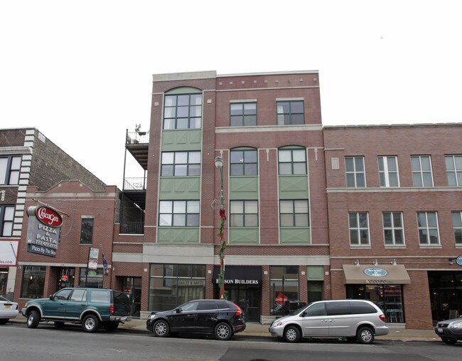 3118 N Lincoln Ave in Chicago, IL - Building Photo - Building Photo