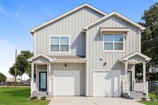 1246 Lonsdale Ave in Dallas, TX - Building Photo