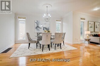 12 Tormina Ct in Markham, ON - Building Photo - Building Photo