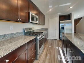 8948 Elk Ravine Dr in Reno, NV - Foto de edificio - Building Photo