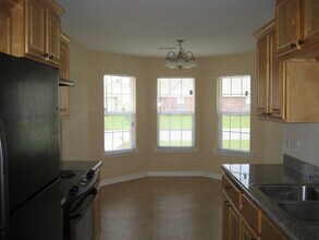 2316 Paula Cir in Ocean Springs, MS - Building Photo - Building Photo