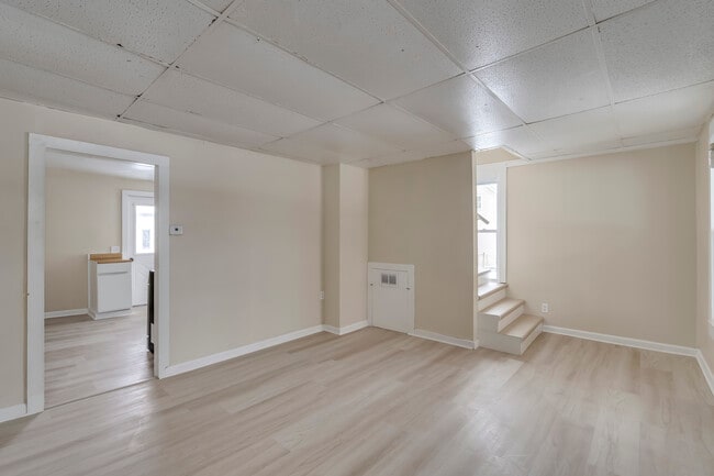 514 Francis St, Unit 1 in Carthage, NY - Foto de edificio - Building Photo