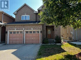 21 Sewells Ln in Brampton, ON - Building Photo