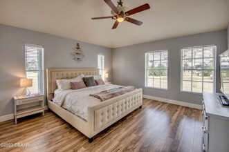 2012 NE 33rd Ln in Cape Coral, FL - Building Photo - Building Photo