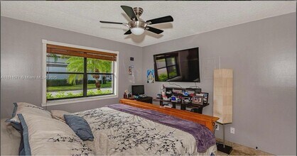 520 S Park Rd in Hollywood, FL - Building Photo - Building Photo