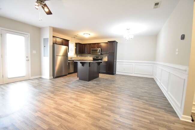 2518 Gardner Park Dr in Fayetteville, NC - Building Photo - Building Photo