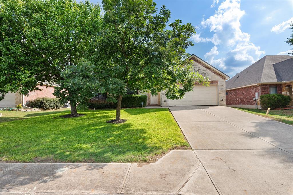 1155 Star Meadow in Kyle, TX - Building Photo