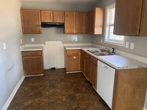 5100 Virginia Ave in Cumming, GA - Building Photo - Building Photo