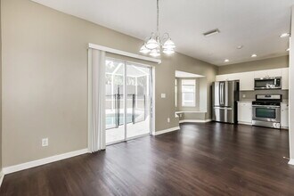 3002 Summer Cruise Dr in Valrico, FL - Building Photo - Building Photo