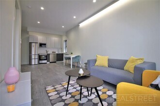446 Gates Ave in Brooklyn, NY - Building Photo - Building Photo