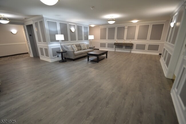 21 Jenny Lind St in Netcong, NJ - Building Photo - Building Photo