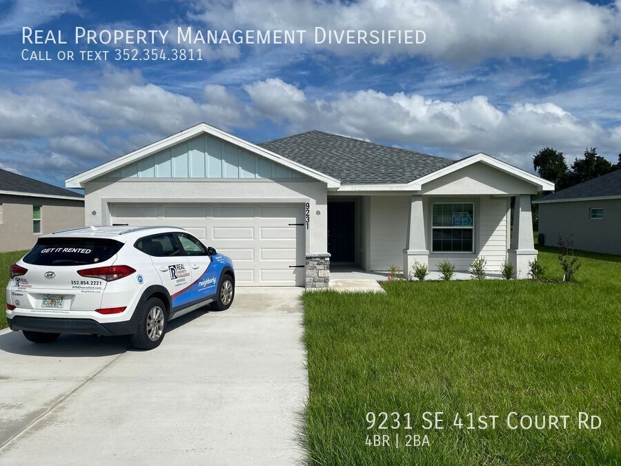 9231 SE 41st Court Rd in Ocala, FL - Foto de edificio