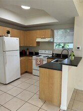 7516 NE 1st Ave in Miami, FL - Building Photo - Building Photo