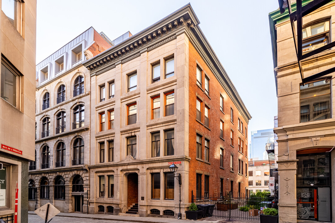 Chesterfield Chambers in Montréal, QC - Building Photo