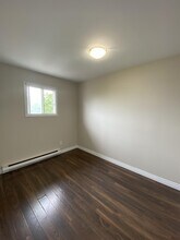 34 Verdun St in Moncton, NB - Building Photo - Building Photo