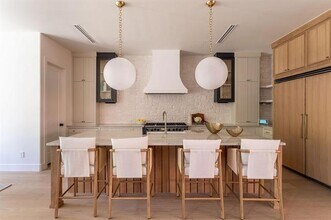 3815 Dunhaven Rd in Dallas, TX - Building Photo - Building Photo