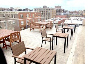 1731 Willard St NW, Unit 305 in Washington, DC - Building Photo - Building Photo