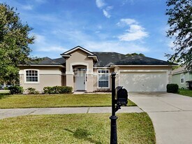 10264 Lancashire Dr E in Jacksonville, FL - Building Photo