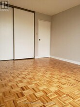 4 Kings Cross Rd in Brampton, ON - Building Photo - Building Photo