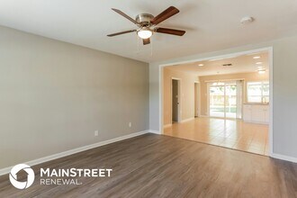 6831 Blue Lake Dr in San Antonio, TX - Building Photo - Building Photo