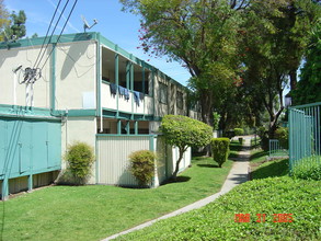 Panorama Gardens in Riverside, CA - Building Photo - Building Photo