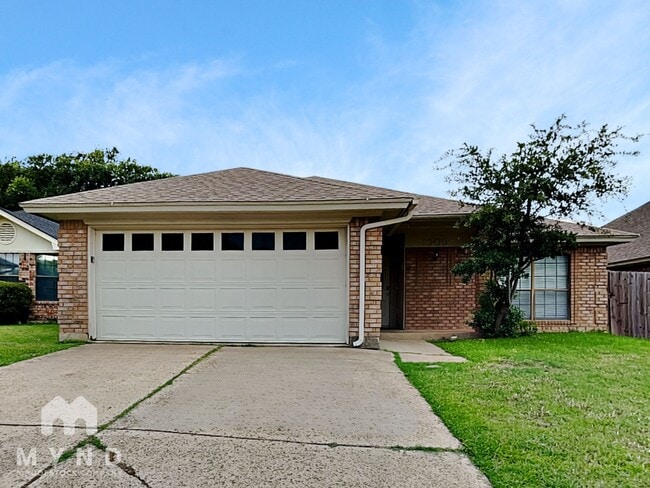 property at 1509 Brook Forest Dr