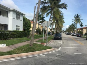47 Sidonia Ave-Unit -0 in Coral Gables, FL - Building Photo - Building Photo