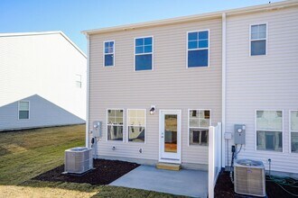 78 Florida St in Lillington, NC - Building Photo - Building Photo