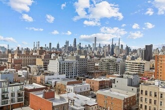 23-22 30th Rd in Queens, NY - Building Photo - Building Photo