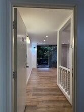 439 S Catalina Ave, Unit 101 in Pasadena, CA - Foto de edificio - Building Photo
