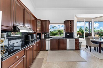 8317 SW 84th Terrace in Miami, FL - Building Photo - Building Photo