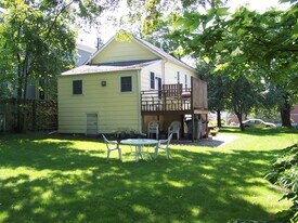 1229 Leon Pl, Unit #2 second flr. in Evanston, IL - Building Photo