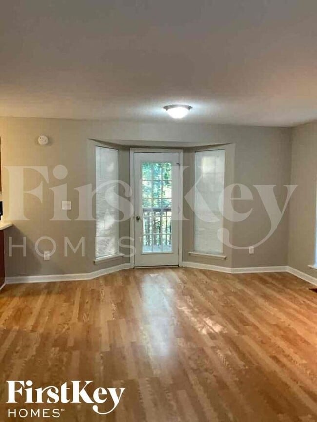 14 Plantation Dr in Newnan, GA - Building Photo - Building Photo