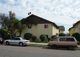 2429-2445 J St in San Diego, CA - Building Photo - Building Photo