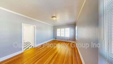 450 40th St in Oakland, CA - Building Photo - Building Photo