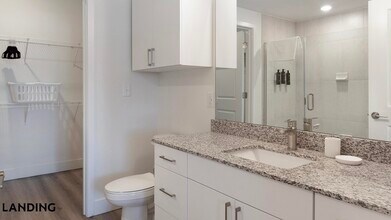 10670 Jake Jabs Blvd in Longmont, CO - Foto de edificio - Building Photo