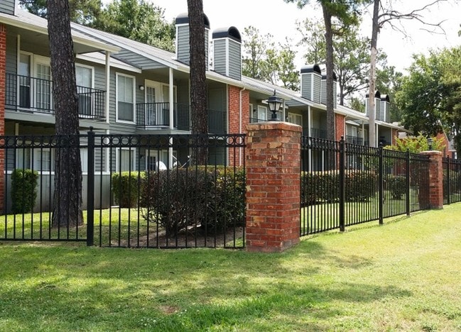 Timbers of Cranbrook Apartments in Houston, TX - Building Photo - Building Photo
