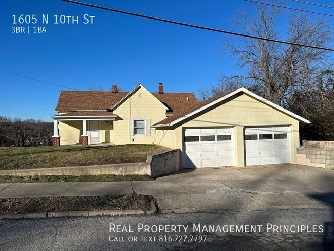 1605 N 10th St in St. Joseph, MO - Building Photo - Building Photo
