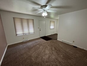 5509 Midvale Dr in Rockford, IL - Building Photo - Building Photo