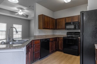 Silverleaf at Chandler in Chandler, TX - Building Photo - Interior Photo