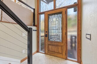 8682 S Alpen Cir in Cottonwood Heights, UT - Building Photo - Building Photo