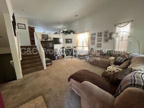 1767 Cooper St in Hemet, CA - Building Photo - Building Photo